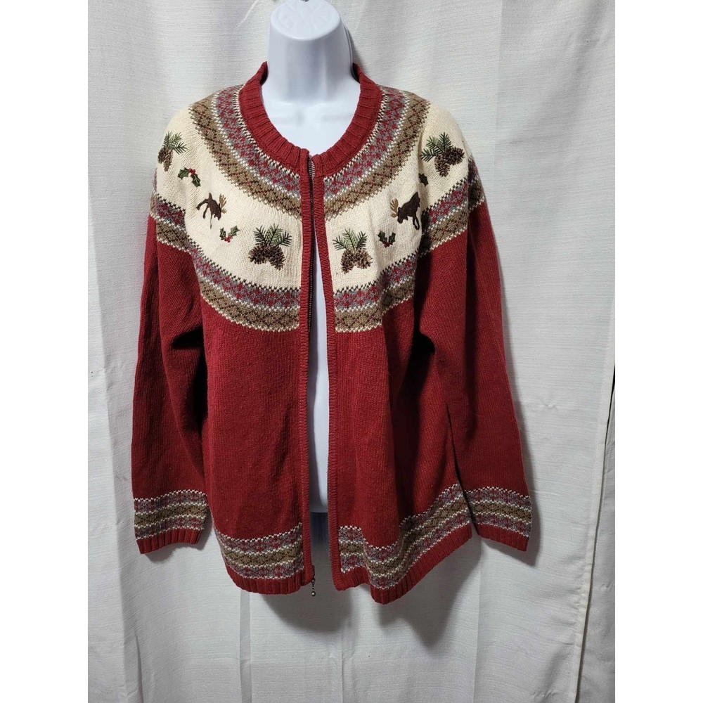 Croft & Barrow size L moose zip up sweater